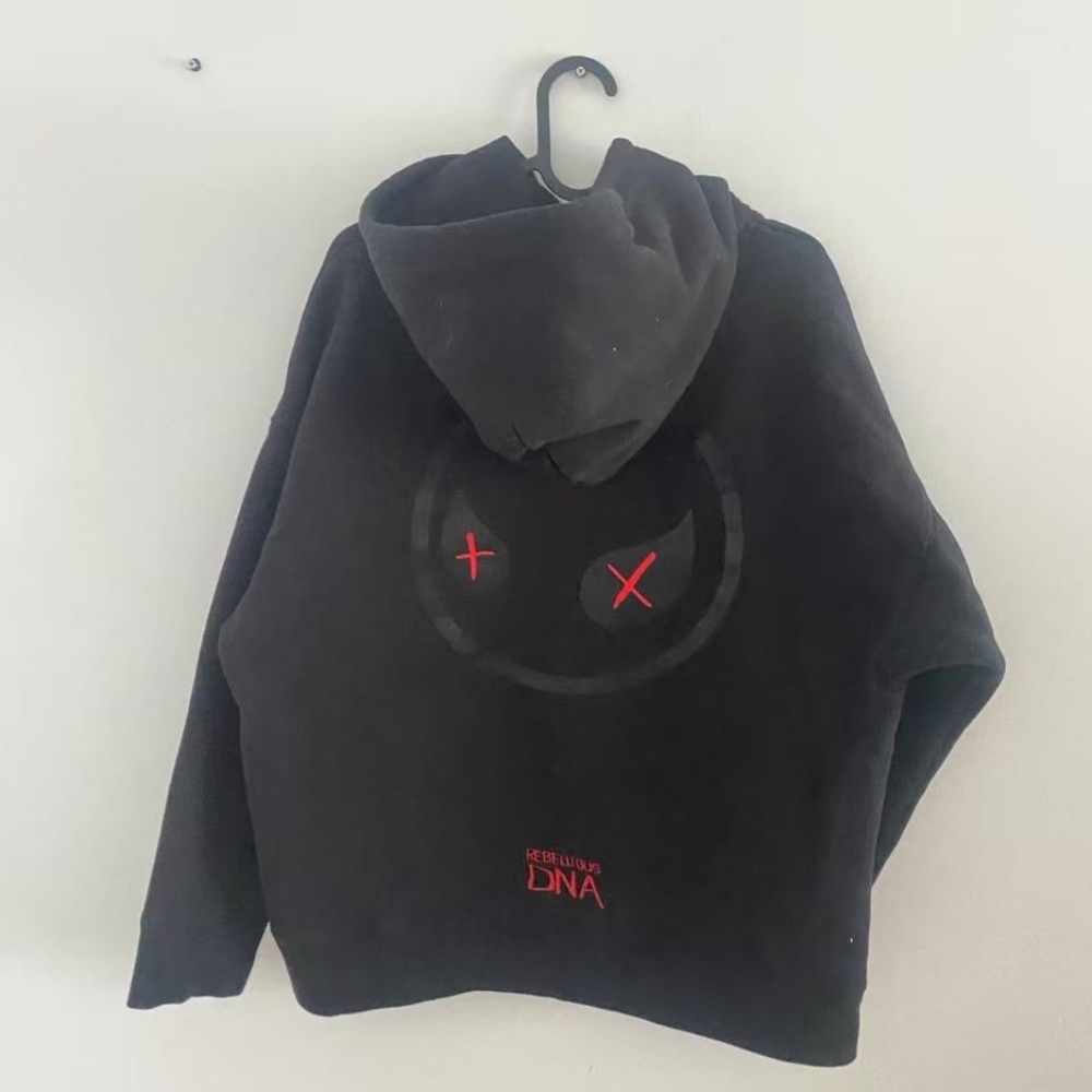 Excellent Condition Black Venque Amoo Hoodie